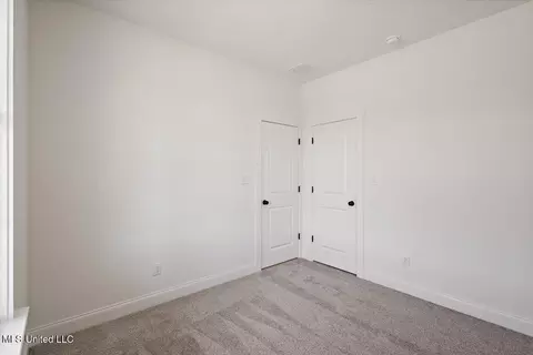 Bedroom - 514 Bolivar Dr, Nesbit, MS 38651 photo 5 of 7