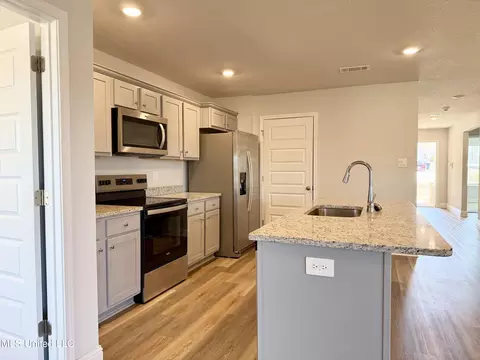 Kitchen - 196 Mill Ct, Lucedale, MS 39452 photo 2 of 2