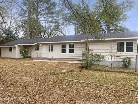 Exterior - 264 Shady Cir, Jackson, MS 39204 photo 2 of 4