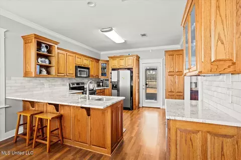 Kitchen - 108 Pointe Dr, Summit, MS 39666 photo 1 of 3