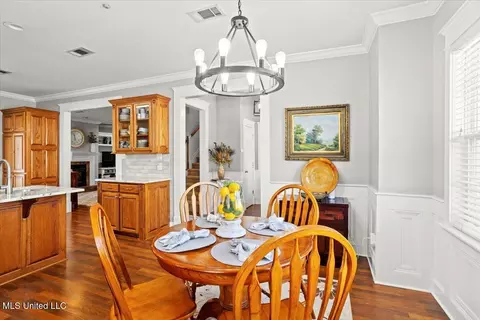 Dining - 108 Pointe Dr, Summit, MS 39666 photo 1 of 2