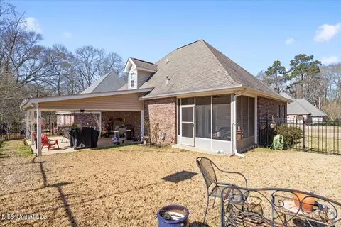 Exterior - 108 Pointe Dr, Summit, MS 39666 photo 3 of 4
