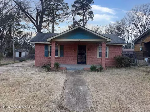 3915 Troy Ave, Jackson, MS 39213