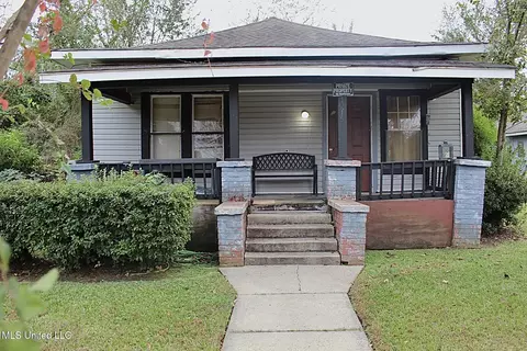1215 Rebecca Ave, Hattiesburg, MS 39401