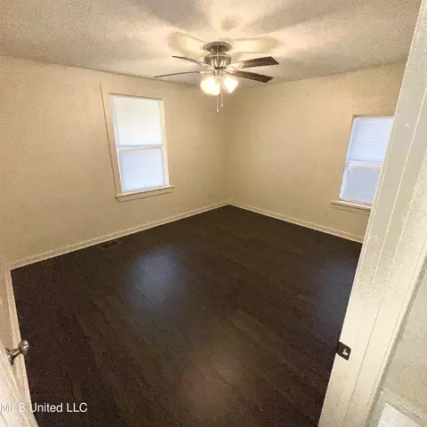 Bedroom - 359 Cummins St, Jackson, MS 39204 photo 2 of 4