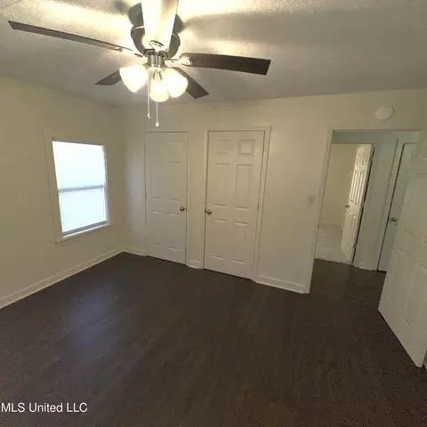 Bedroom - 359 Cummins St, Jackson, MS 39204 photo 3 of 4