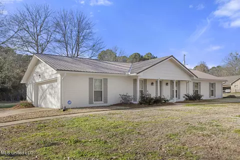 Exterior - 169 Shenandoah Dr, Florence, MS 39073 photo 1 of 8