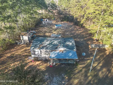20220 Gordon St, Saucier, MS 39574 photo 3