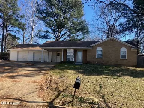 6770 Northwood Cv, Horn Lake, MS 38637
