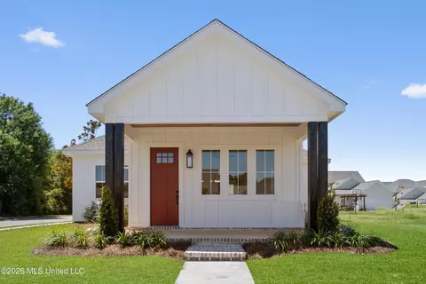 12236 Artisan Green Blvd, Gulfport, MS 39503