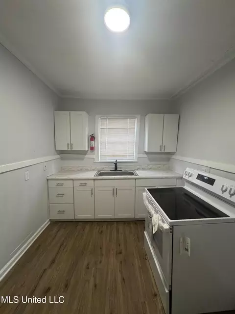 Kitchen - 1857 Westover St, Jackson, MS 39209 photo 2 of 2