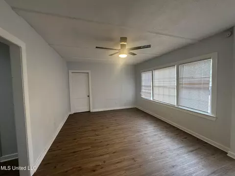 Living - 1857 Westover St, Jackson, MS 39209 photo 2 of 2