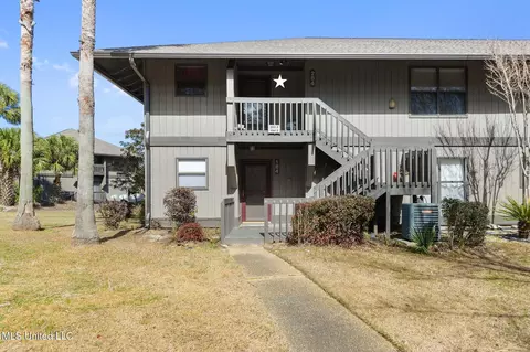 284 Lanai #Z, Diamondhead, MS 39525
