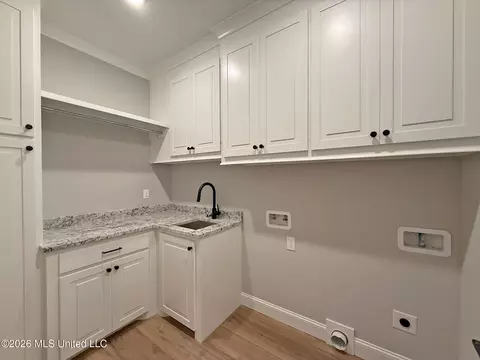 Other - 322 Tremont Dr, Florence, MS 39073 photo 4 of 5