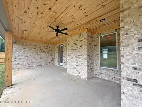 Exterior - 322 Tremont Dr, Florence, MS 39073 photo 3 of 3
