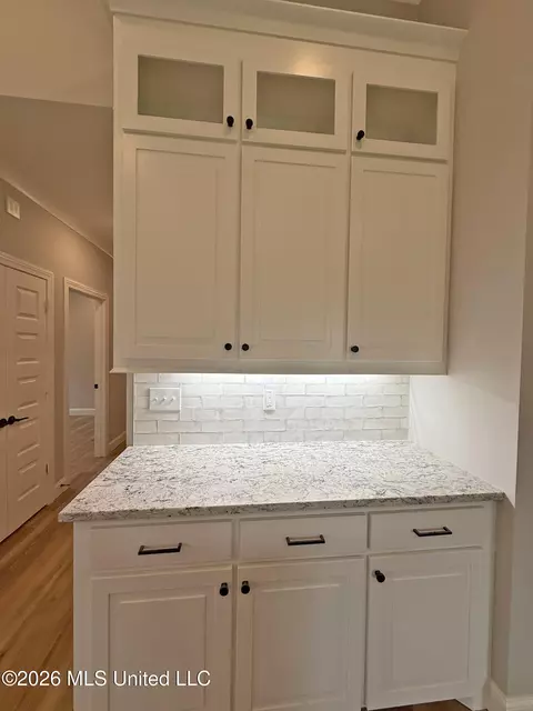 Kitchen - 322 Tremont Dr, Florence, MS 39073 photo 2 of 3