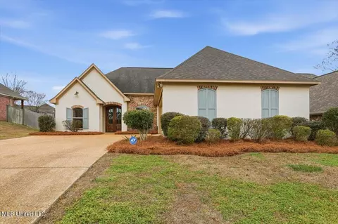508 Springhill Xing, Brandon, MS 39047