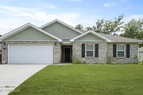211 Hawthorne Dr, Long Beach, MS 39560