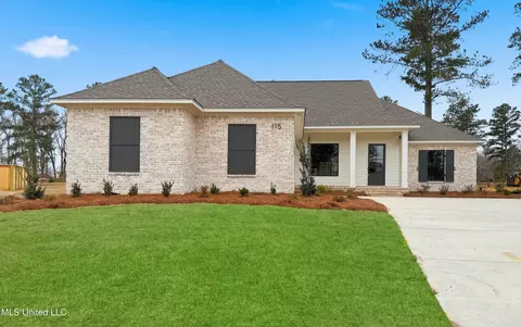 115 Hutto Ln, Madison, MS 39110
