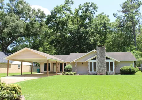Exterior - 649 Old Hickory Rd, Grenada, MS 38901 photo 5 of 5