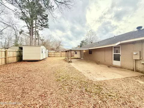 Exterior - 649 Old Hickory Rd, Grenada, MS 38901 photo 2 of 5
