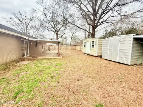Exterior - 649 Old Hickory Rd, Grenada, MS 38901 photo 5 of 5