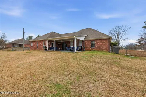 Exterior - 103 Cody Ln, Brandon, MS 39042 photo 6 of 9