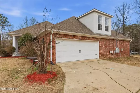 Exterior - 103 Cody Ln, Brandon, MS 39042 photo 2 of 9