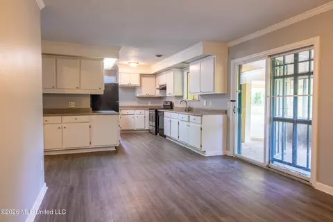 Kitchen - 5804 Sedgwick Dr, Jackson, MS 39211 photo 1 of 1