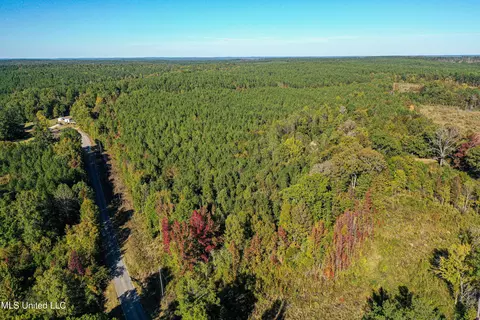 01 Mississippi 331, Paris, MS 38949