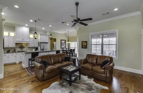 Living - 158 Hampton Hills Blvd, Canton, MS 39046 photo 3 of 7