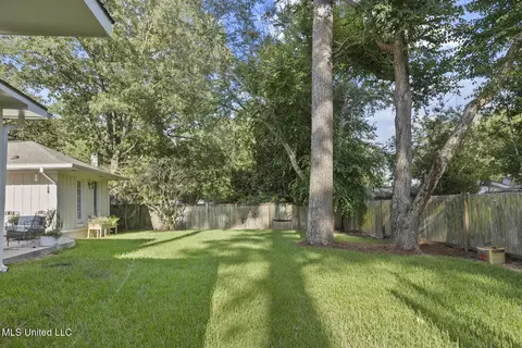 Exterior - 2467 E Northside Dr, Jackson, MS 39211 photo 4 of 4