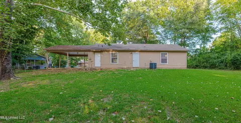 Exterior - 126 Pine Cv, Jackson, MS 39212 photo 7 of 7