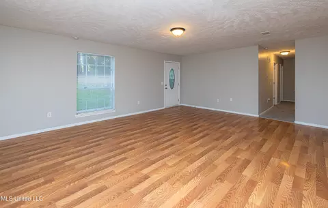 Living - 126 Pine Cv, Jackson, MS 39212 photo 1 of 3