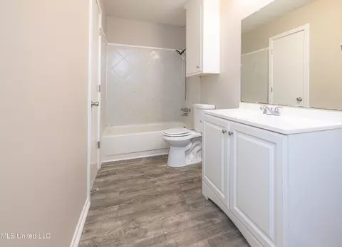 Bath - 126 Pine Cv, Jackson, MS 39212 photo 1 of 4