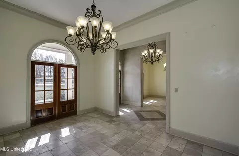 Entry Way - 702 Tanglewood Dr, Madison, MS 39110 photo 5 of 10