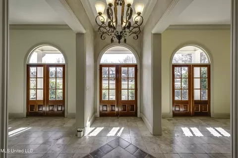 Entry Way - 702 Tanglewood Dr, Madison, MS 39110 photo 1 of 10