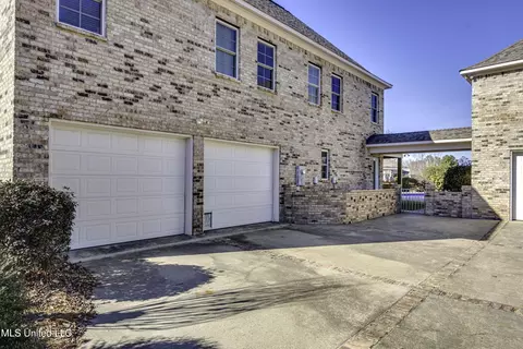 Exterior - 702 Tanglewood Dr, Madison, MS 39110 photo 24 of 25