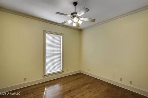 Bedroom - 702 Tanglewood Dr, Madison, MS 39110 photo 2 of 15