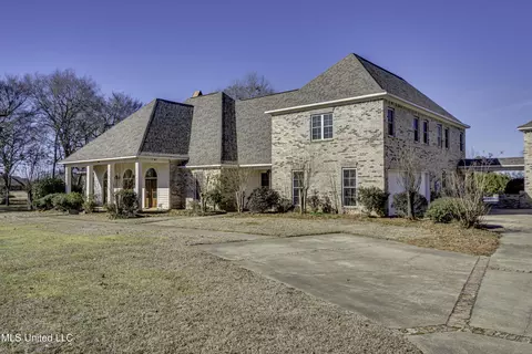 Exterior - 702 Tanglewood Dr, Madison, MS 39110 photo 22 of 25