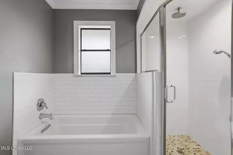 Bath - 201 Greenfield Pl, Brandon, MS 39047 photo 5 of 5