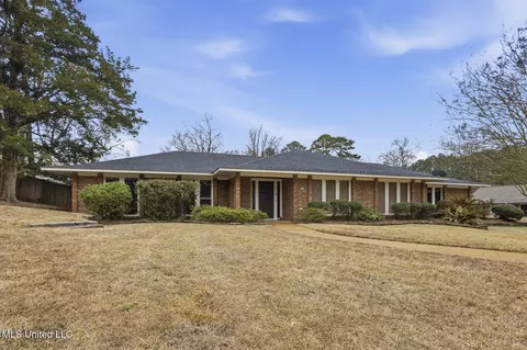 Other - 201 Greenfield Pl, Brandon, MS 39047 photo 9 of 10