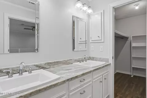 Other - 201 Greenfield Pl, Brandon, MS 39047 photo 7 of 10