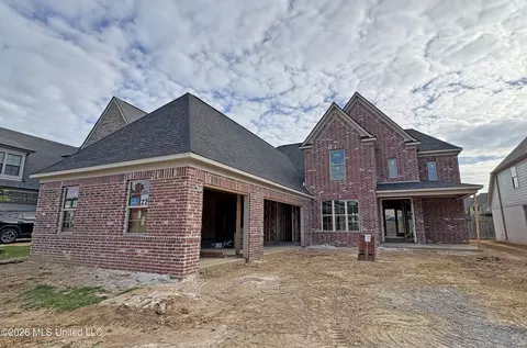 8066 Old Addison Dr, Olive Branch, MS 38654