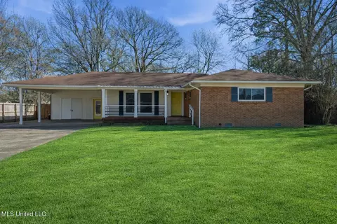 1620 Orchard Dr, Columbia, MS 39429