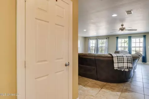 Entry Way - 1061 E Mchenry Rd, Perkinston, MS 39573 photo 1 of 1