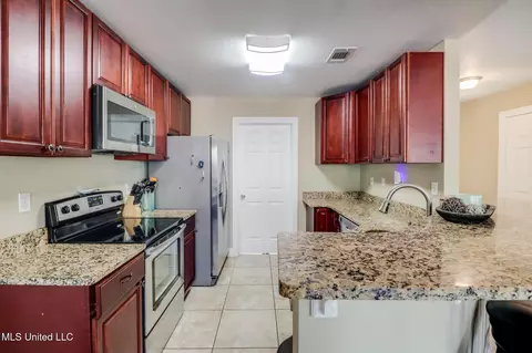 Kitchen - 1061 E Mchenry Rd, Perkinston, MS 39573 photo 2 of 3