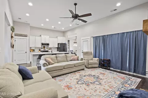 Other - 1134 Sandy Betts Rd, Nesbit, MS 38651 photo 1 of 4