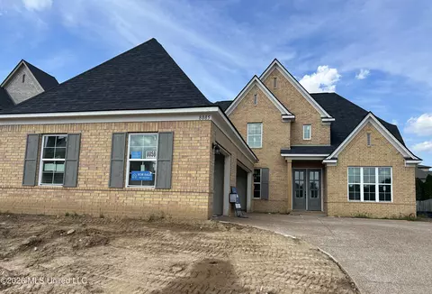 8058 Old Addison Dr, Olive Branch, MS 38654