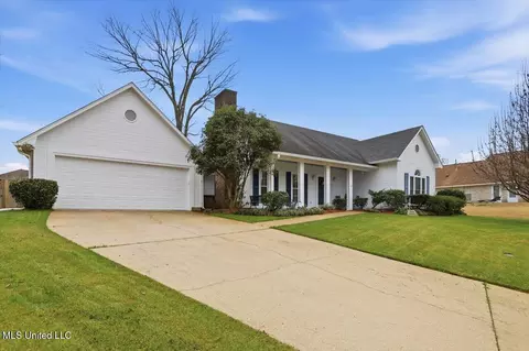 4618 Moonridge Cv, Pearl, MS 39208